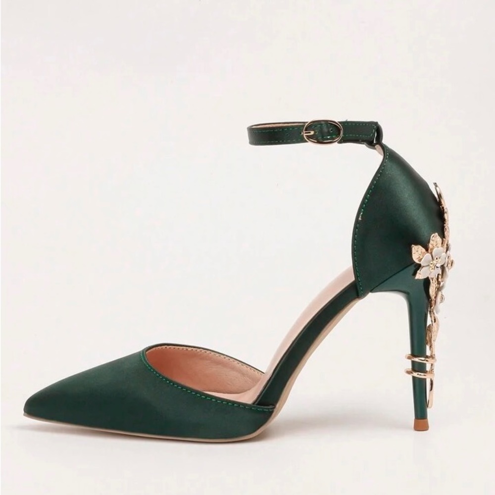 Metal Flower Detailed High Heels, Pointed Toe Silk One-Strap Sandals, Wedding - Picture 4 of 7